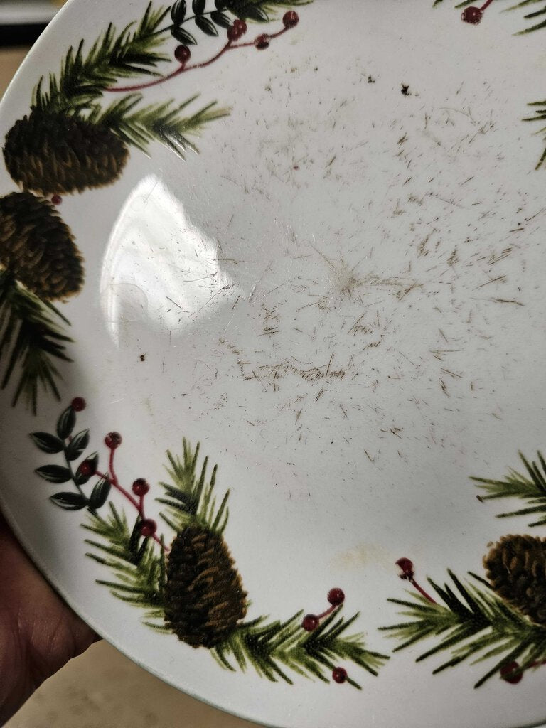 Vintage Pine & Berries Totally Today Dinnerware
