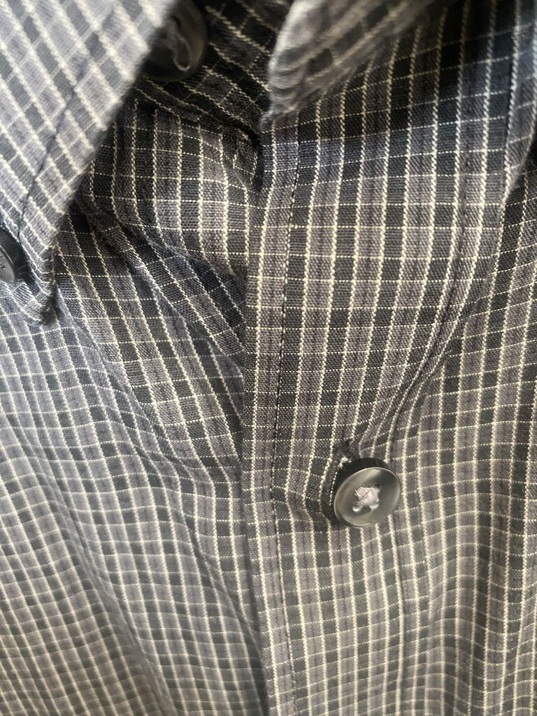 Van Heusen Men's Long-Sleeved Button-Down Dress Shirt Gray Size Large