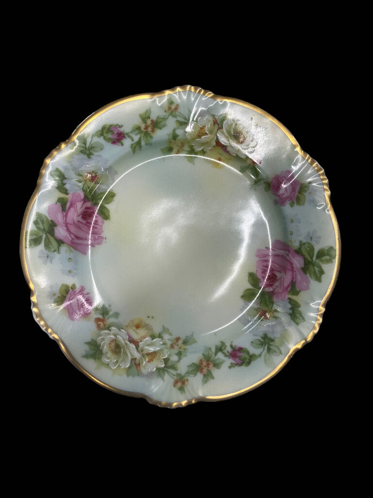 VINTAGE 6" diameter H&Co Heinrich Bavaria Germany Plate Gold Rim Roses Floral