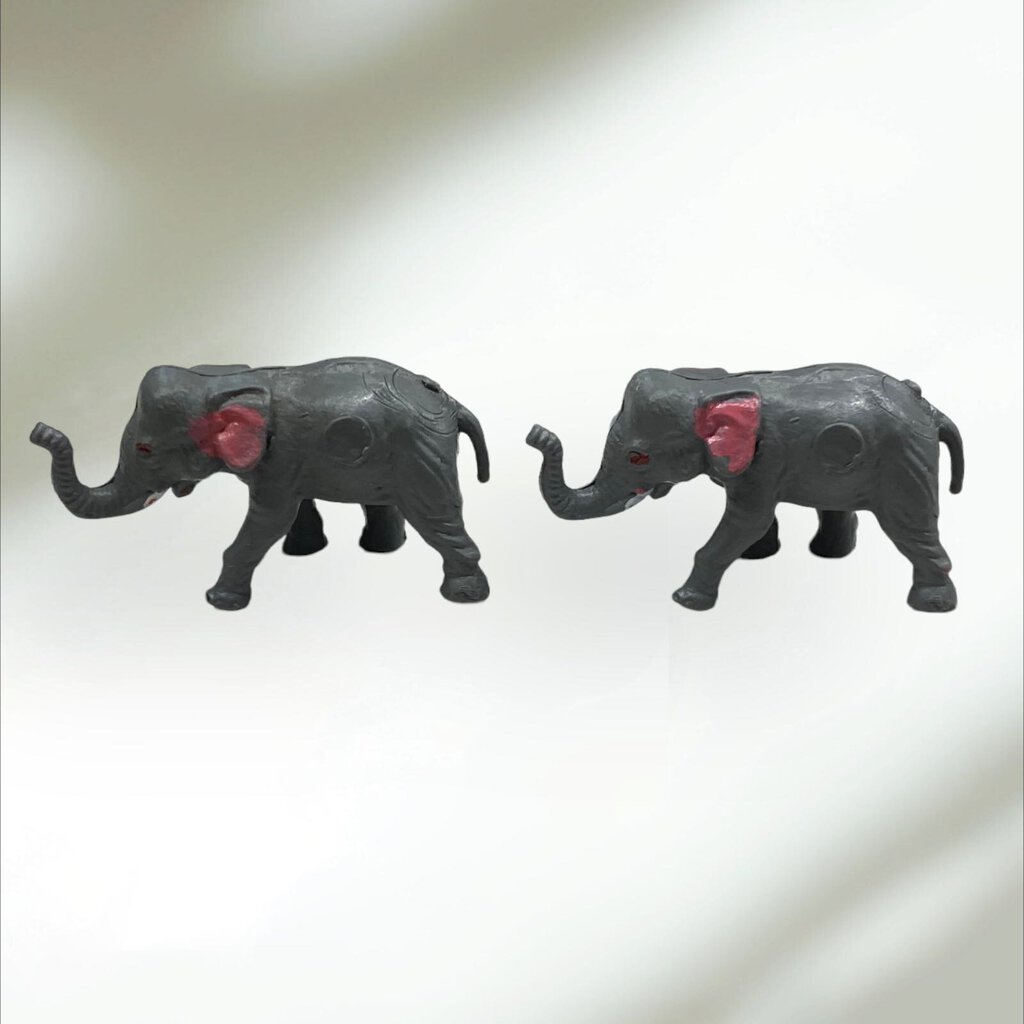 VINTAGE 1993 B. Shackman co. inc. Miniature Noah's Ark Set Plastic Animals