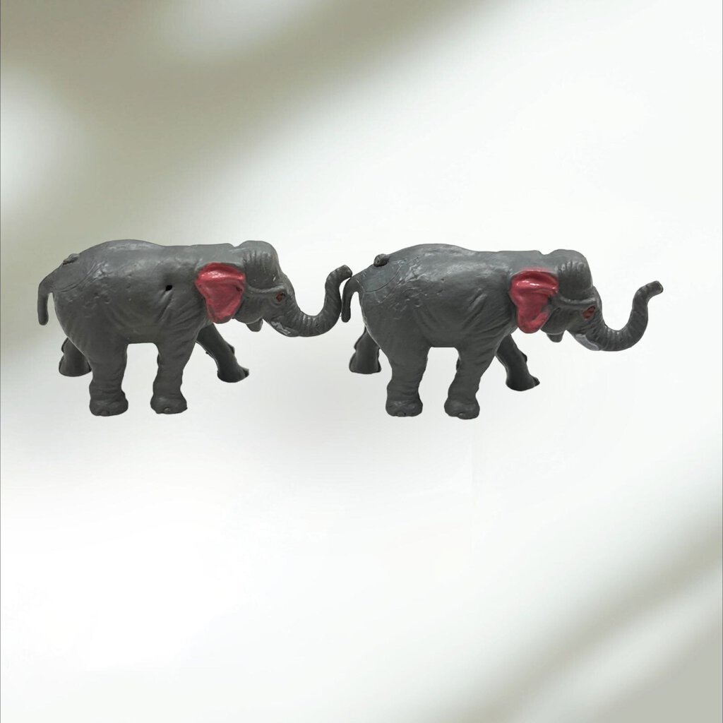 VINTAGE 1993 B. Shackman co. inc. Miniature Noah's Ark Set Plastic Animals