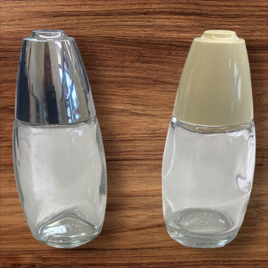Vintage Gemco Glass Salt and Pepper Shaker with a Silver/ Cream lid