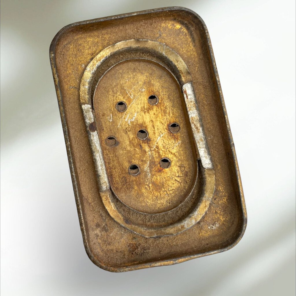 VINTAGE Rawleigh's Ground Cloves Tin EMPTY