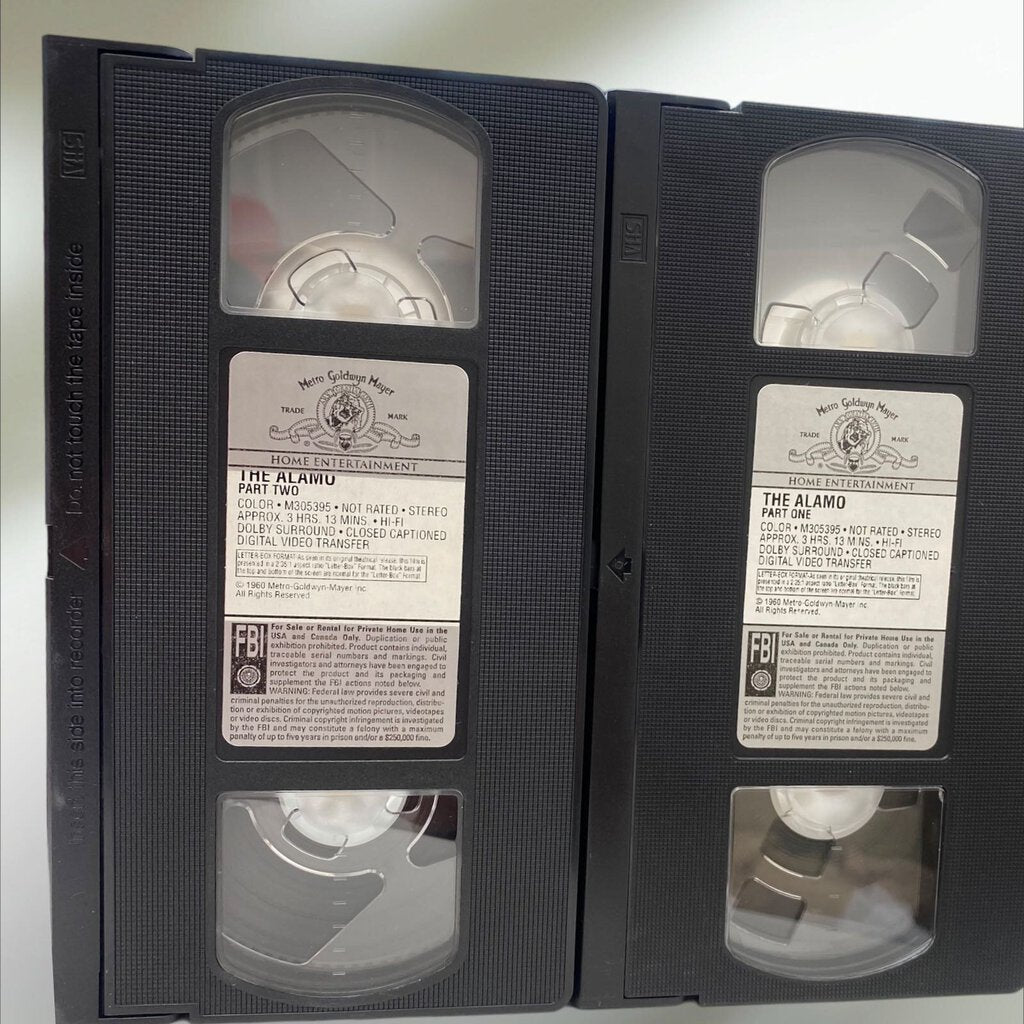 The Alamo John Wayne Wide Screen VHS 2 Tapes