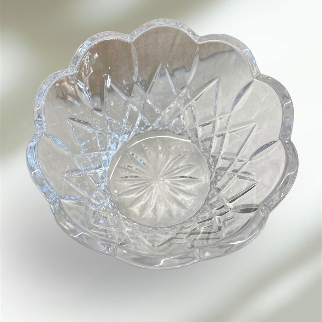 Mikasa Clear Crystal Glass Candy Dish Bowl 3" Tall 5" Diameter