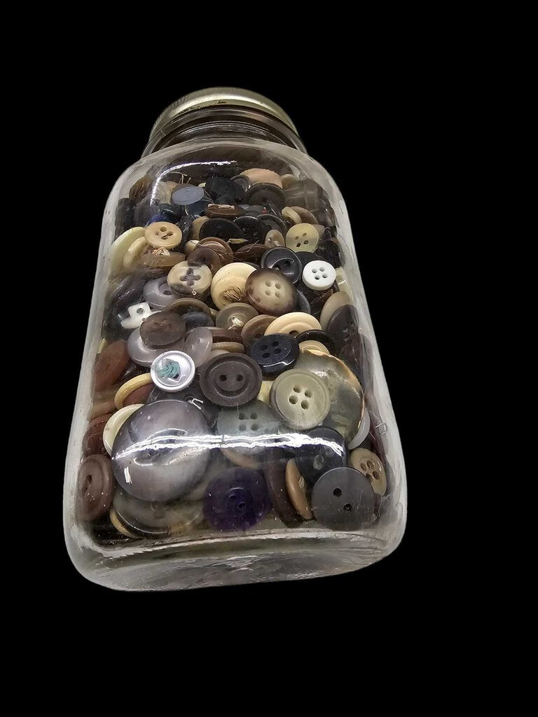 Vintage Buttons Quart Sized Atlas Canning JAR Full