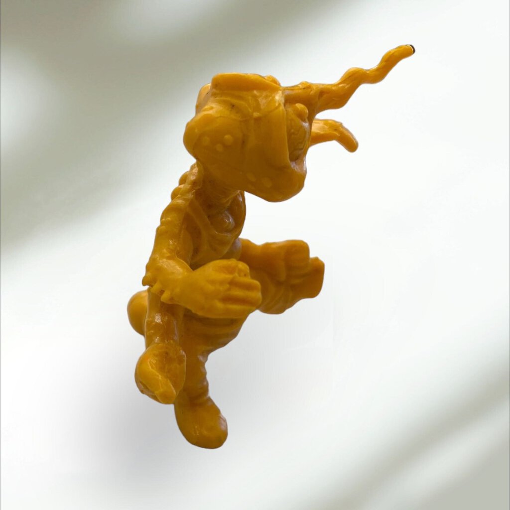 Teenage Mutant Ninja Turtle Screwloose Mosquito Plastic Mini Figurine Side Kick