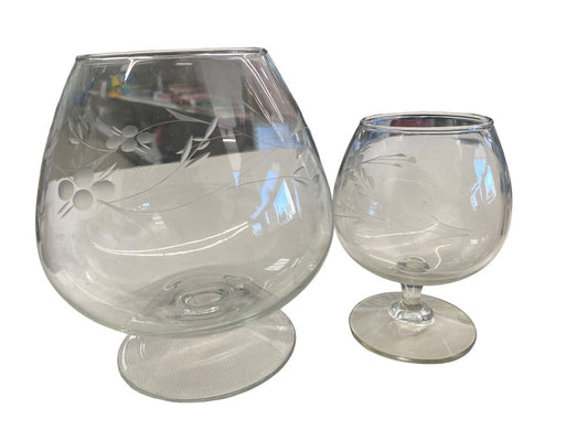 Etched Glass Vases Drink Leaf & Berry Vintage