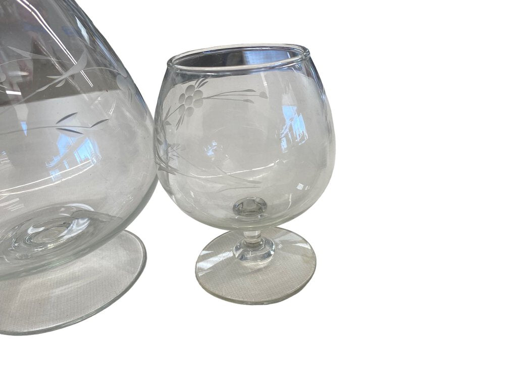 Etched Glass Vases Drink Leaf & Berry Vintage