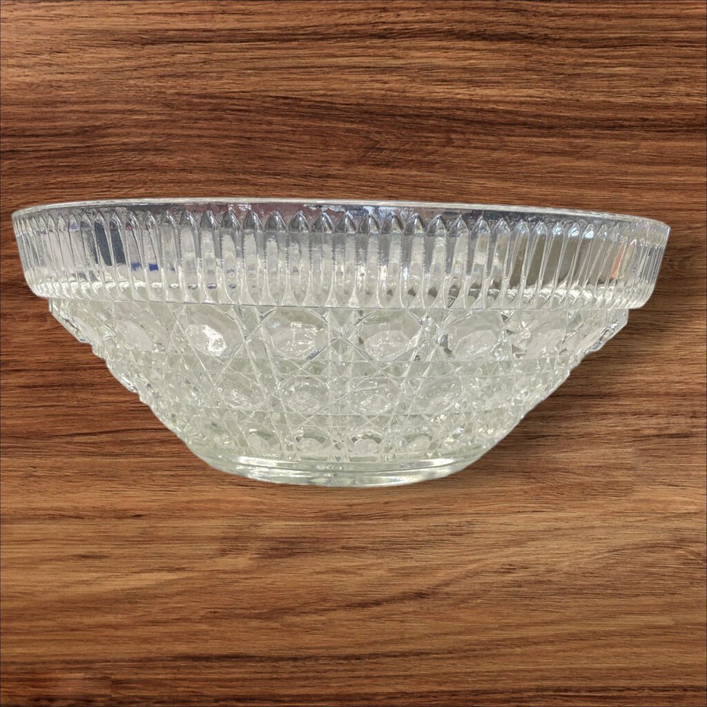 Indiana Glass Windsor Diamond Cut Hexagon Button Crystal Glass Bowl 10.5" Diameter