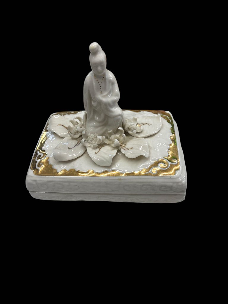 Vintage Reina Califa Bone China Trinket Jewelry Box Asian Theme