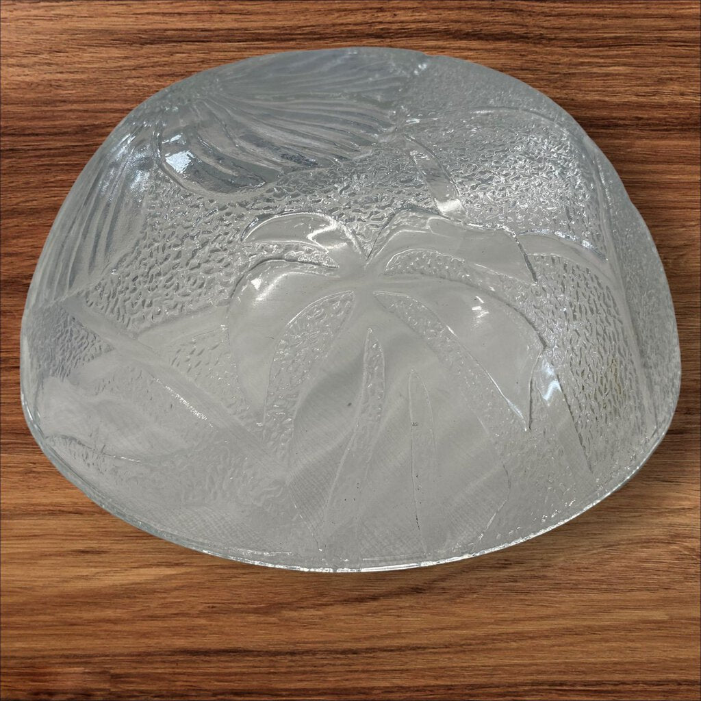 Textured Hibiscus Flower and Leaves Soup Salad Bowl Clear Glass 6.5" Diameter