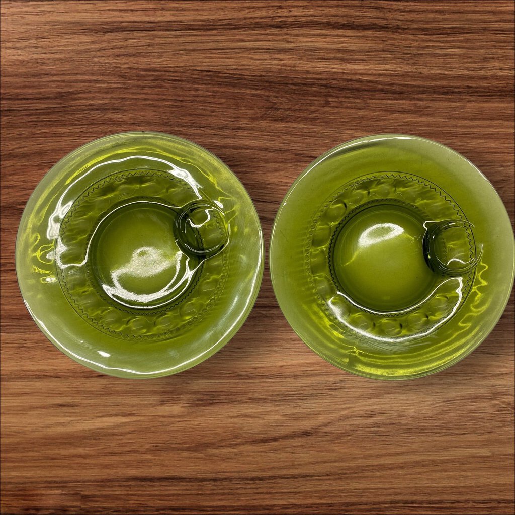 Vintage Indiana glass Kings crown Thumbprint Green Luncheon Set 2 plates With Cups