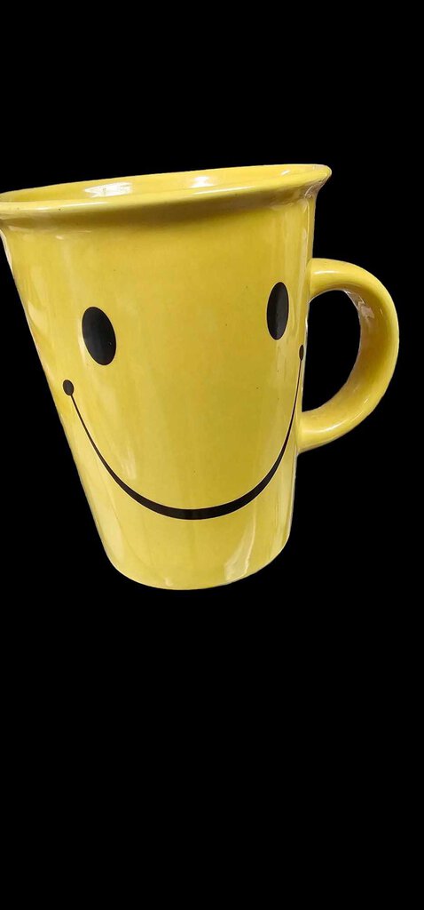 Smiley Face Emoji Mug Cup Yellow Coffee Tea