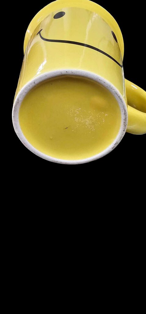 Smiley Face Emoji Mug Cup Yellow Coffee Tea