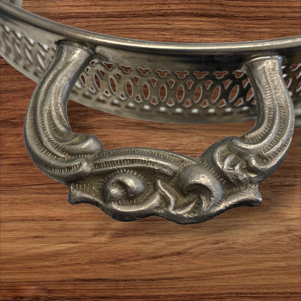 Vintage Silver Pie Plate Cradle Casserole Dish Stand Footed Plant Stand