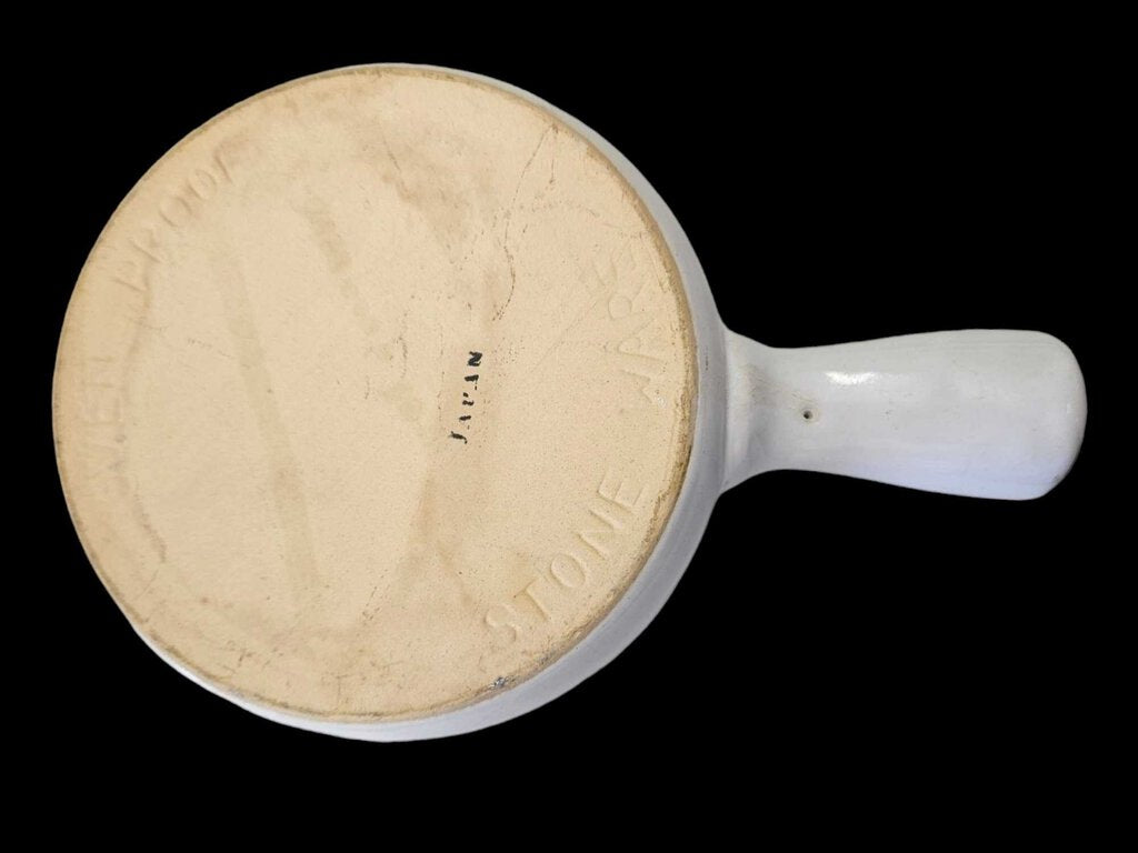 Stoneware Onion soup handled bowl w/lid Oven Proof