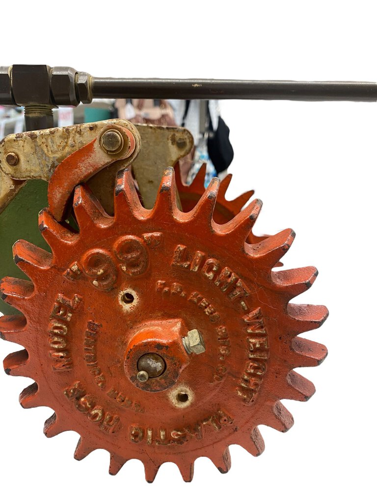 Vintage Cast Iron Kees Krawler Model 99 Walking Lawn Tractor Sprinkler