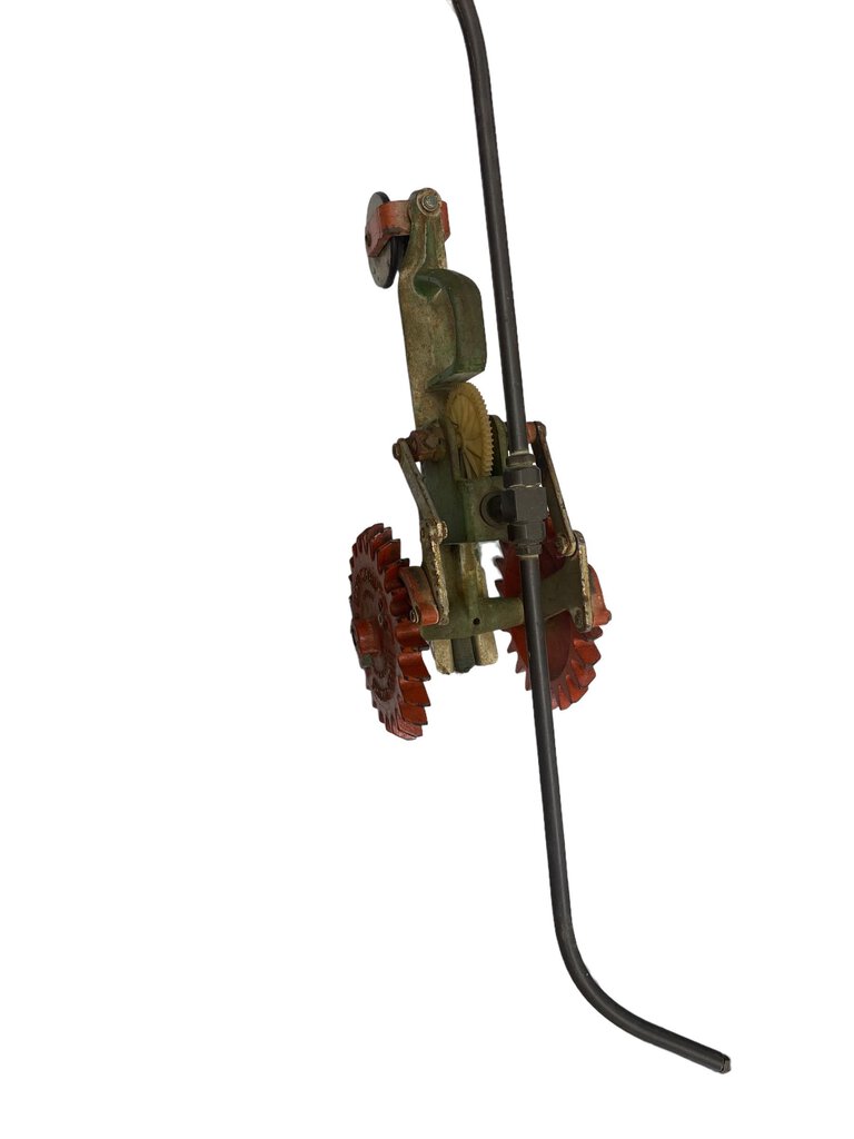 Vintage Cast Iron Kees Krawler Model 99 Walking Lawn Tractor Sprinkler