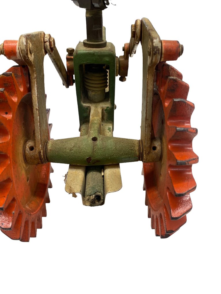 Vintage Cast Iron Kees Krawler Model 99 Walking Lawn Tractor Sprinkler