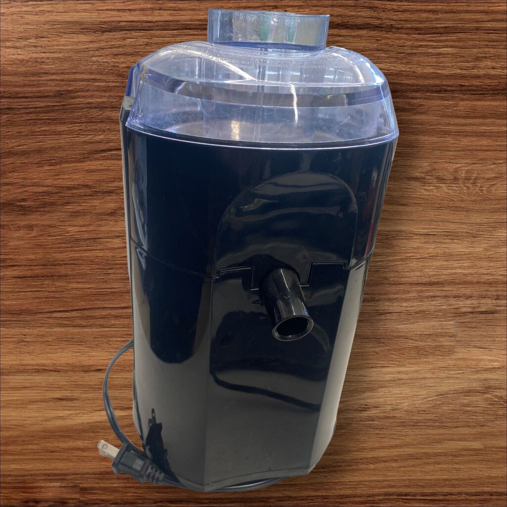 Black+Decker 400 Watt Fruit Vegetable Juice Extractor