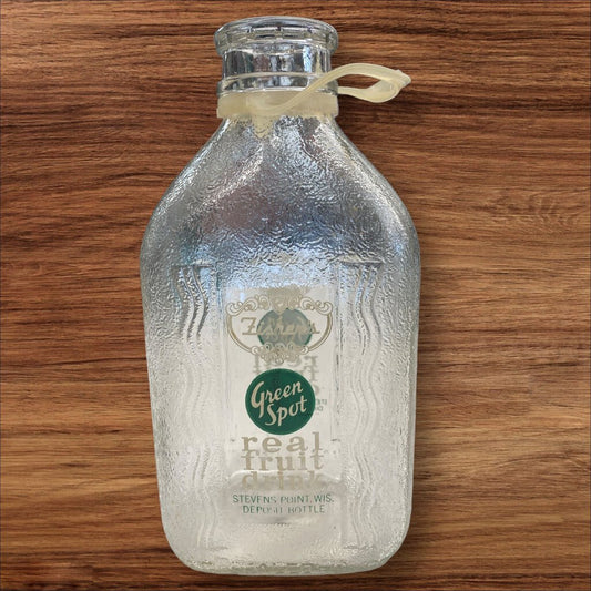 1962 Fisher's Dairy Real Fruit Drink Green Spot Glass Deposit Bottle Stevens Point Wisconsin