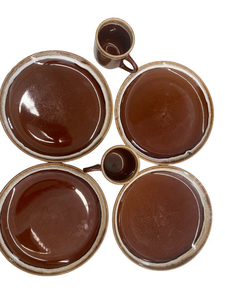Todays Home Brown Dish Set 4 plates two coffee cups