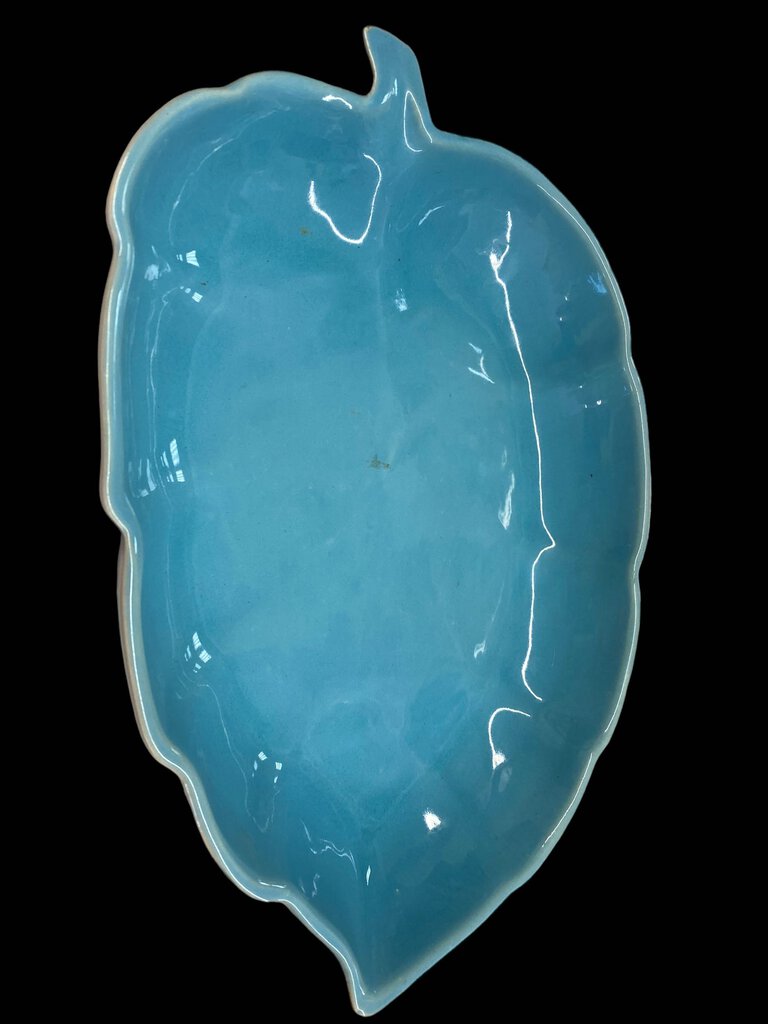 Vintage Pottery Light Blue/cream leaf shaped bowl