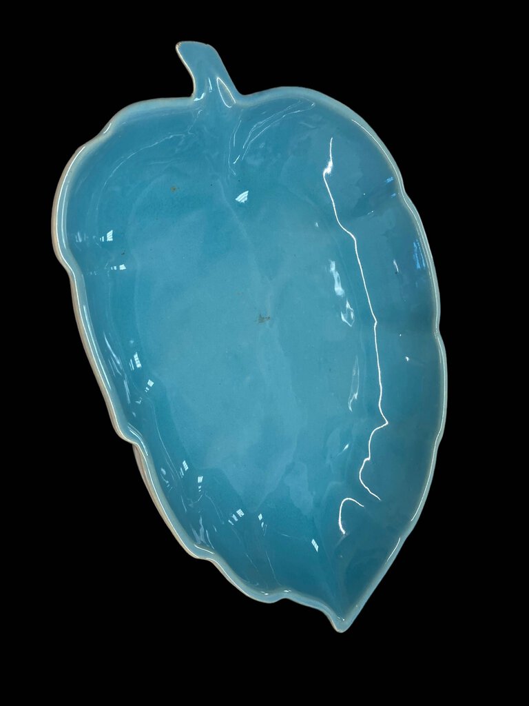 Vintage Pottery Light Blue/cream leaf shaped bowl