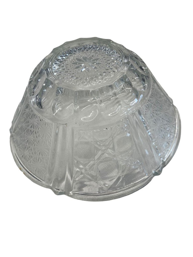 Vintage Clear Glass Lattice Daisy Bowl