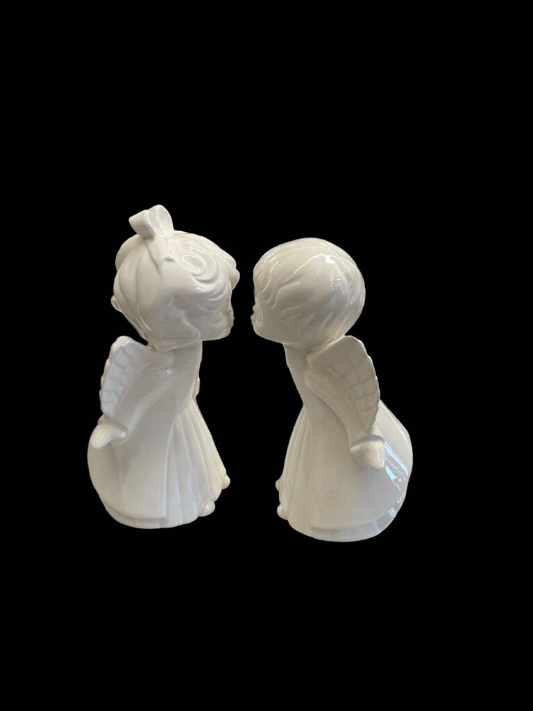 Vintage Kissing Boy Girl Angles White Ceramic Christmas