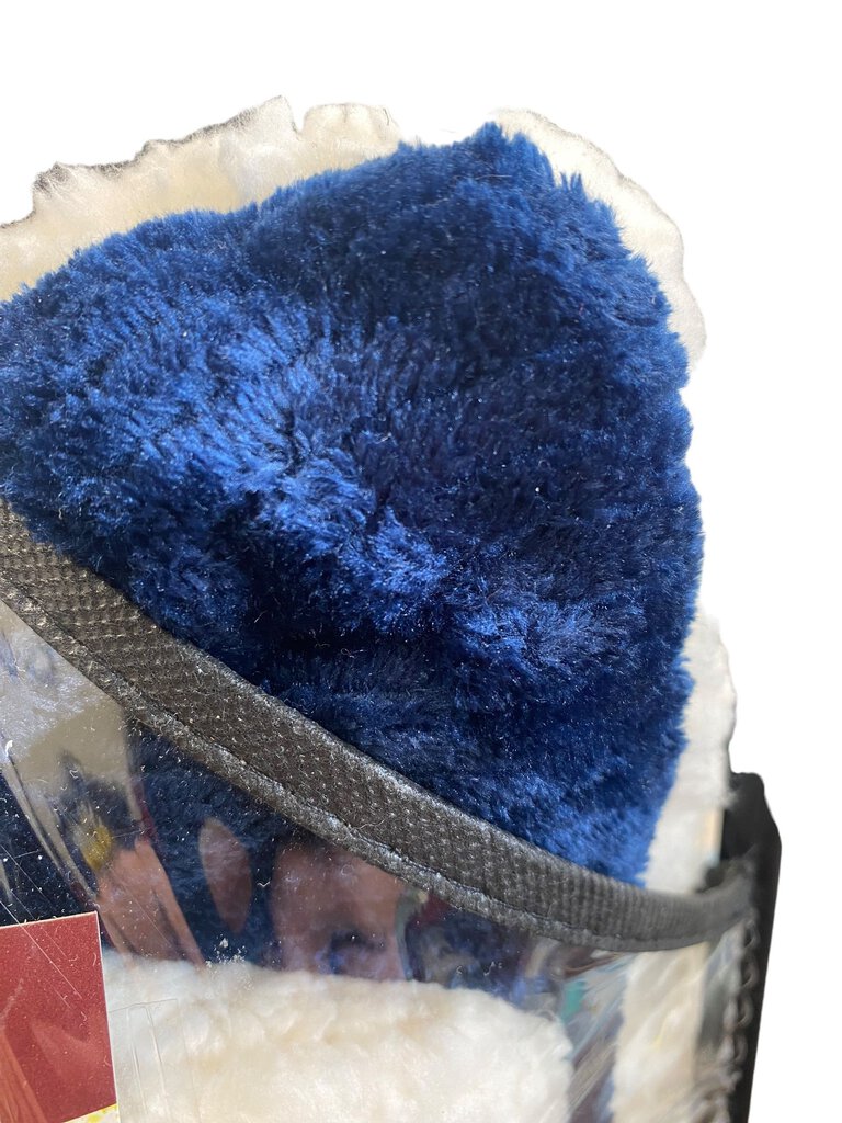 Textured Velvet Plush Comforter Full/Queen