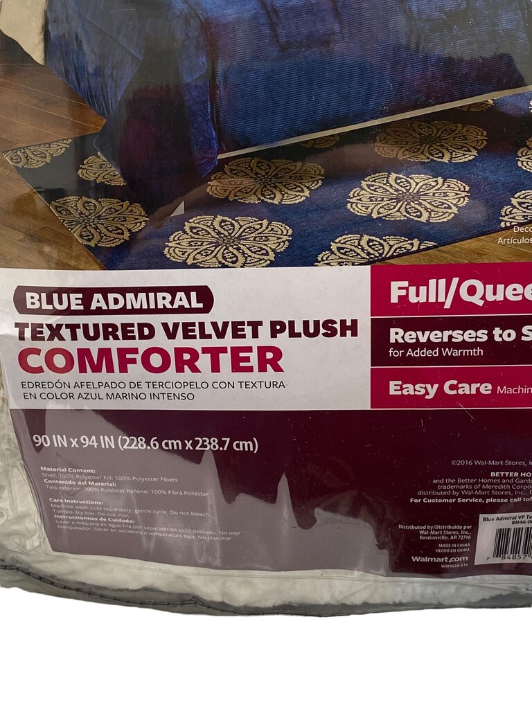 Textured Velvet Plush Comforter Full/Queen