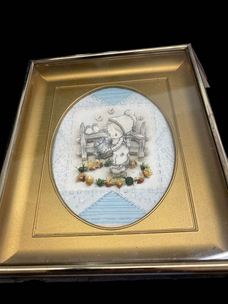 Vintage 3D Paper Art 6"x5" Gold Frame