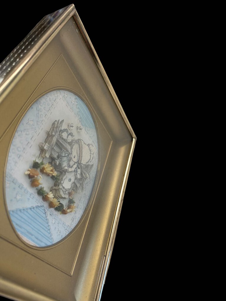 Vintage 3D Paper Art 6"x5" Gold Frame