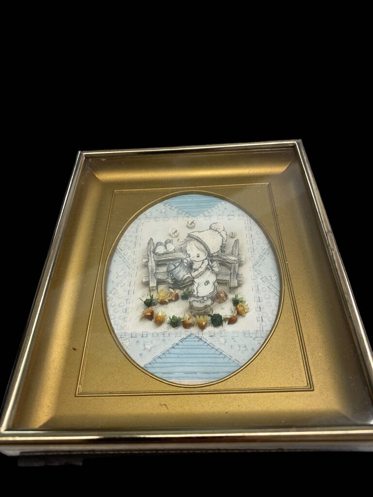 Vintage 3D Paper Art 6"x5" Gold Frame