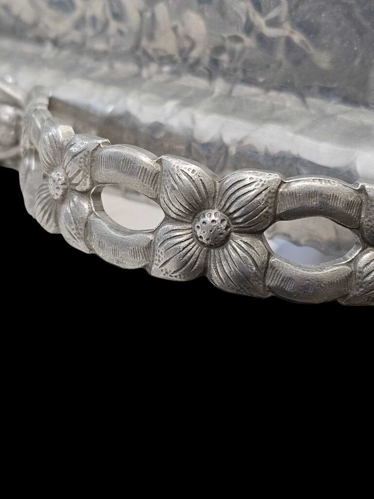 Vintage Hammered Aluminum Tray #408 Tulip By Rodney Kent Hand Wrought 16"X 11.5"