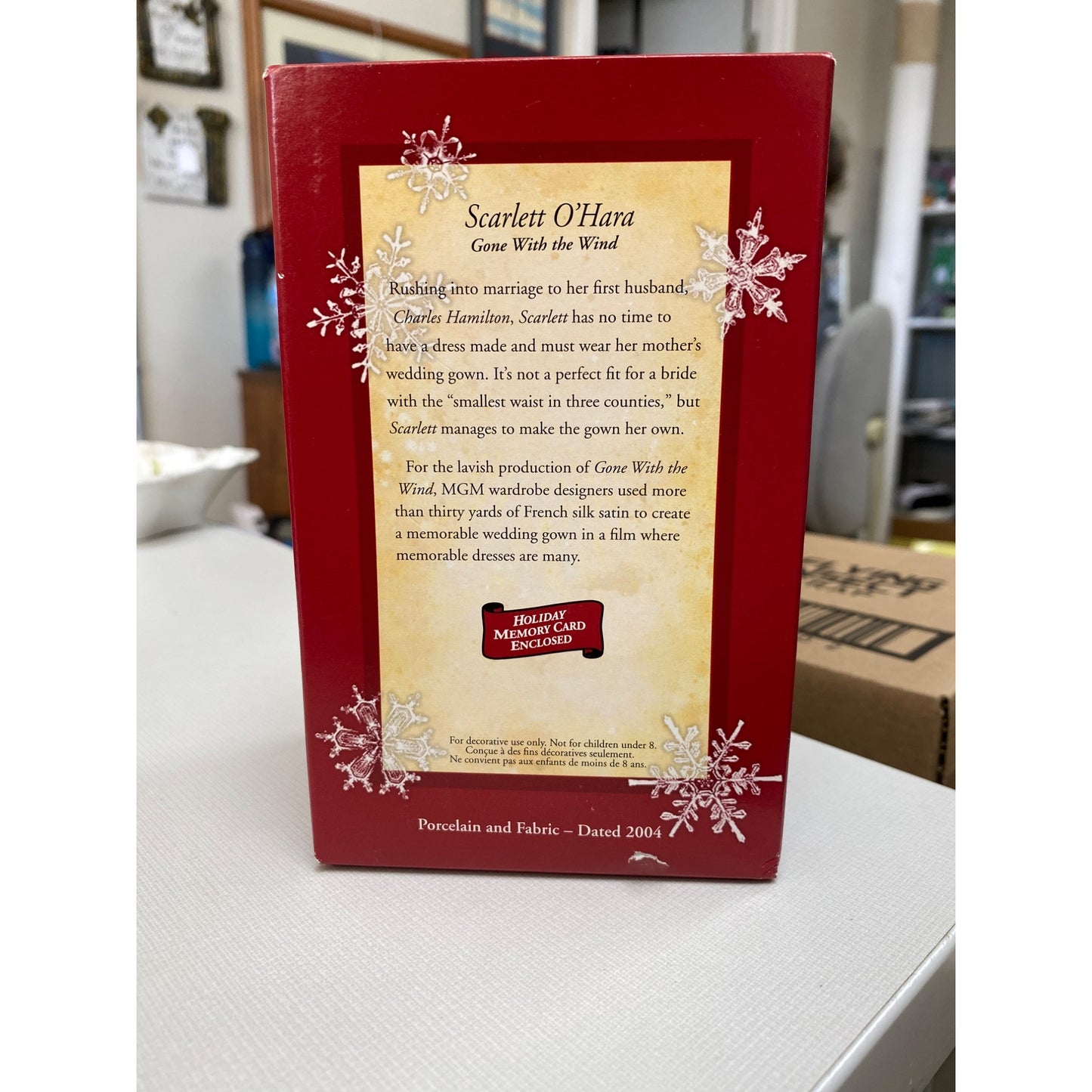 Hallmark Keepsake Scarlett OHara Gone With The Wind Ornament 2004 Holiday Memory Collectible