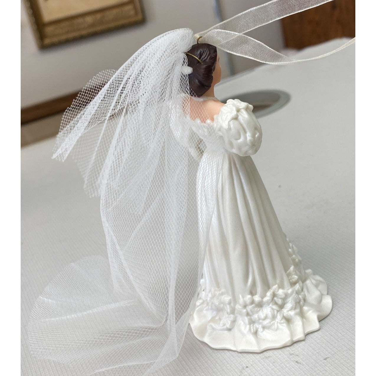 Hallmark Keepsake Scarlett OHara Gone With The Wind Ornament 2004 Holiday Memory Collectible