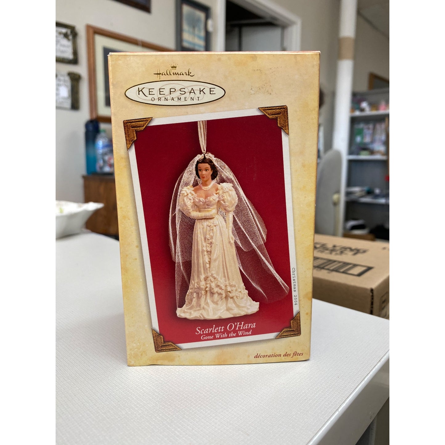 Hallmark Keepsake Scarlett OHara Gone With The Wind Ornament 2004 Holiday Memory Collectible