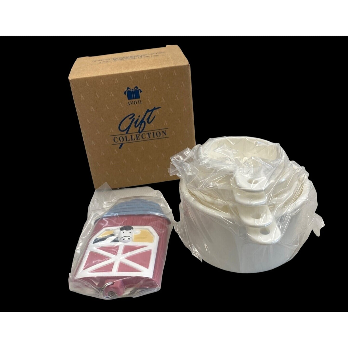 Avon Down On The Farm Collection Measuring Cups Set 4 Sizes 1/4 To 1 Cup Fun Animal Design NIB