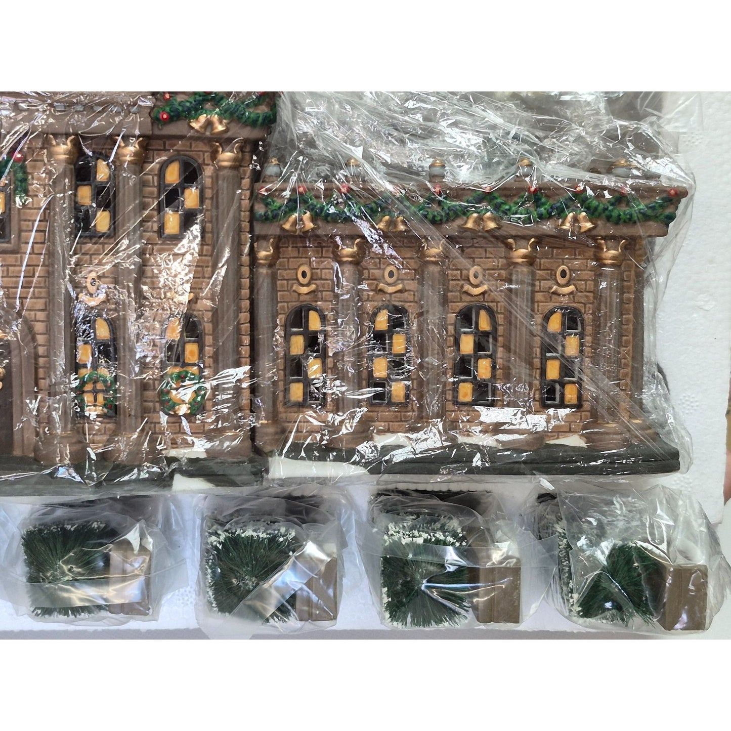 Dept 56 Ramsford Palace Heritage Village 1996 • Limited Edition • 17-Piece Set • Mint in Box