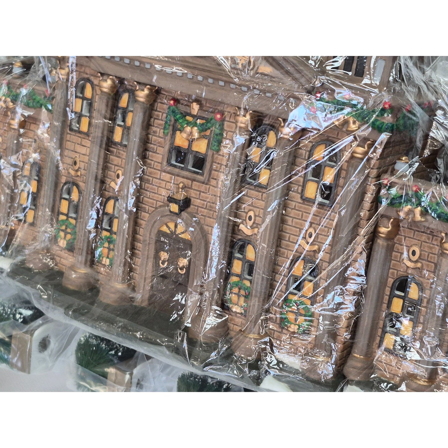 Dept 56 Ramsford Palace Heritage Village 1996 • Limited Edition • 17-Piece Set • Mint in Box