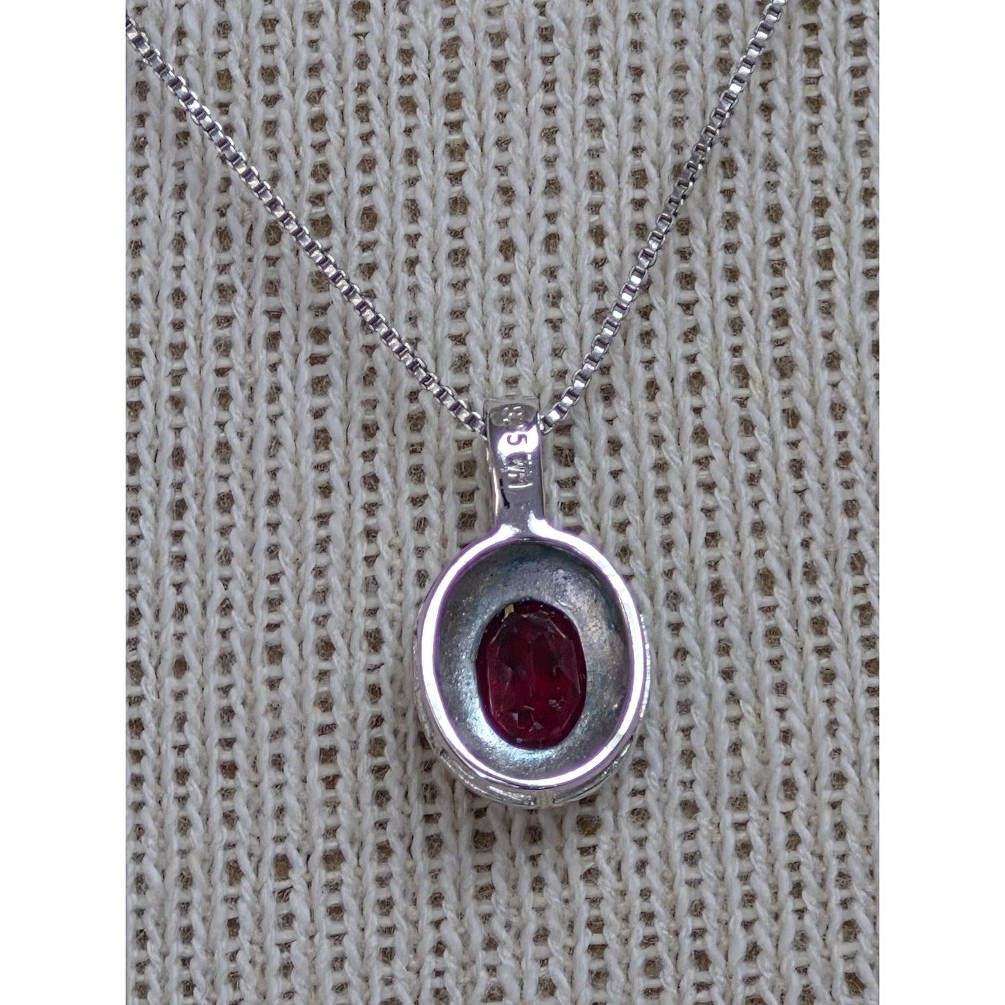 Vintage Sterling Silver Garnet Pendant with Necklace & Earrings Set