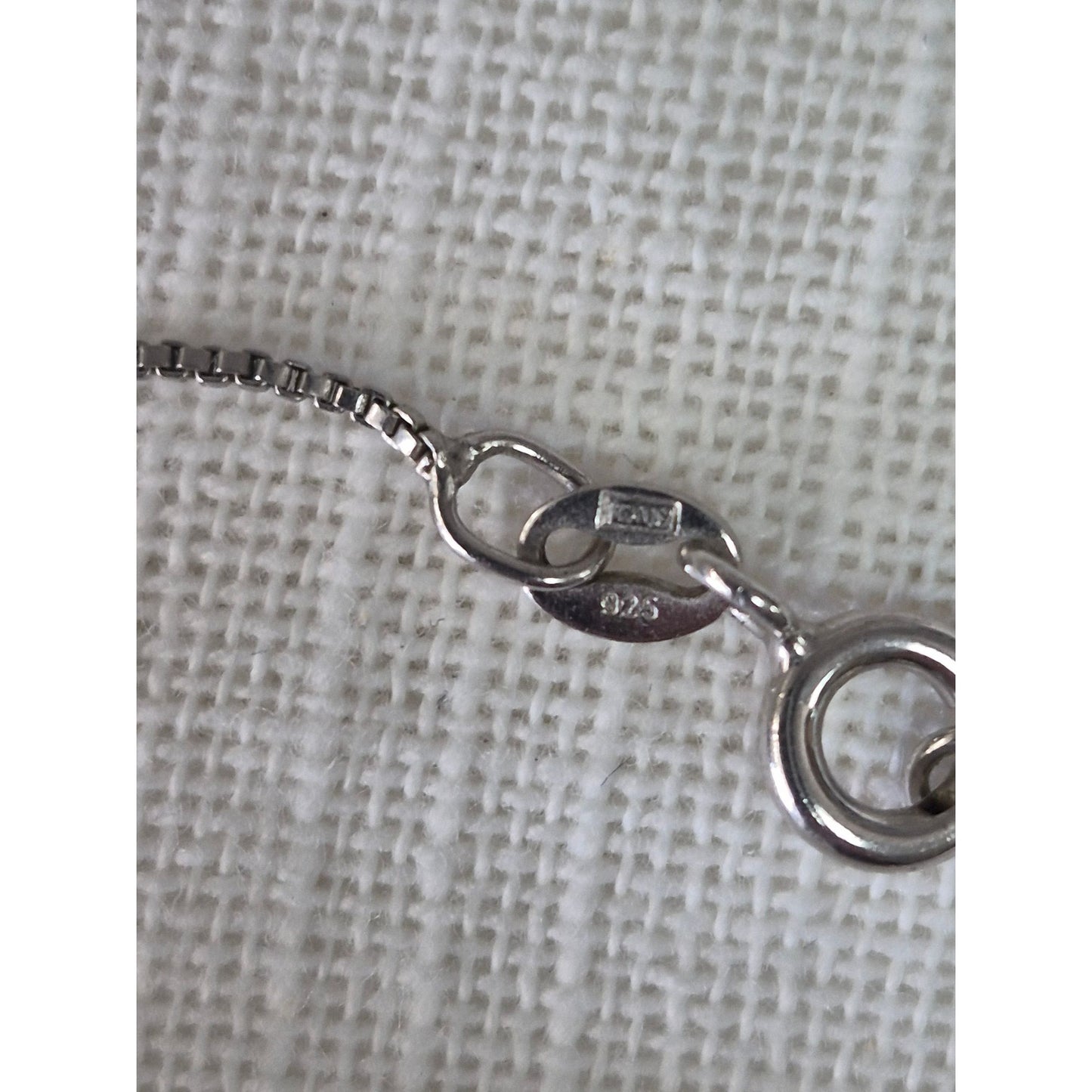 Vintage Sterling Silver Garnet Pendant with Necklace & Earrings Set