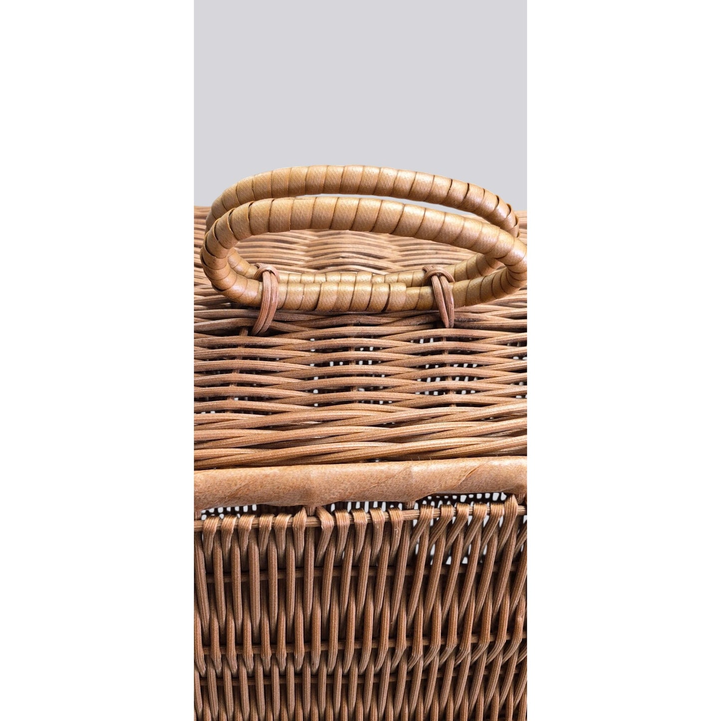 Vintage Brown Wicker Picnic Basket Hamper With Handle & Side Latches
