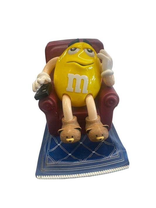 VINTAGE 1999 M&M Collectable Candy Dispenser Couch Potato Mr. Yellow