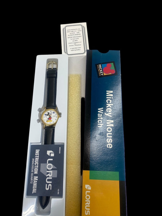 VINTAGE Avon Lorus Mickey Mouse Watch Needs Battery