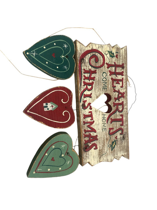 Vintage Wooden Christmas Wall Hanging Decor "Hearts Come Home Christmas"