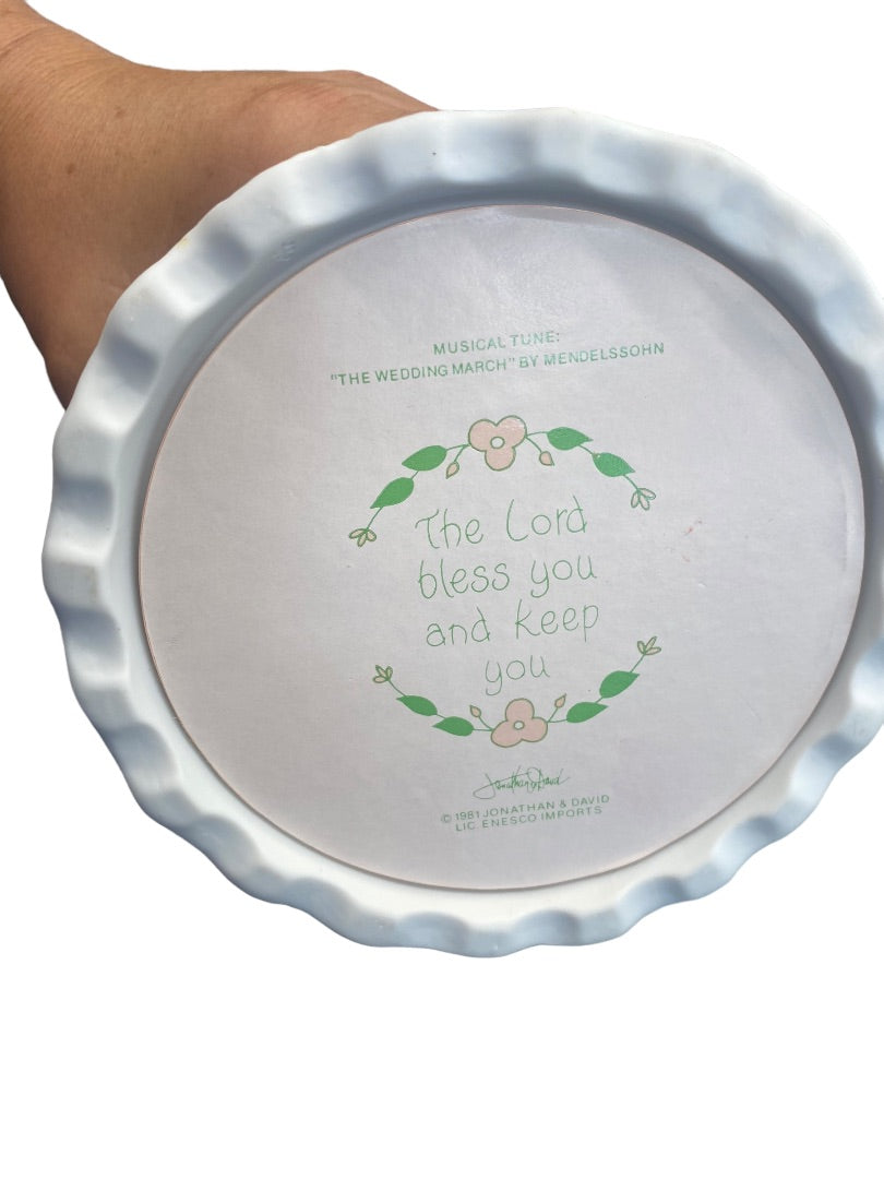 Precious Moments "The Lord Bless You And Keep You" Music Box 1981 Jonathan &David